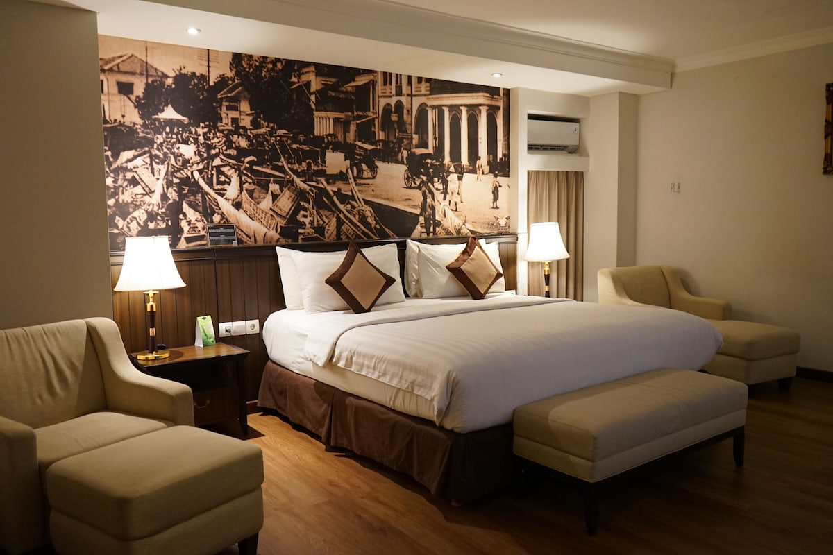 Executive Double Room | In-room safe, desk, laptop workspace, iron/ironing board (on request)