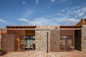 Porch - Monte da Esperança (Arronches)