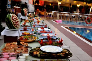 Buffet - Orient Suite Hotel (Alanya)