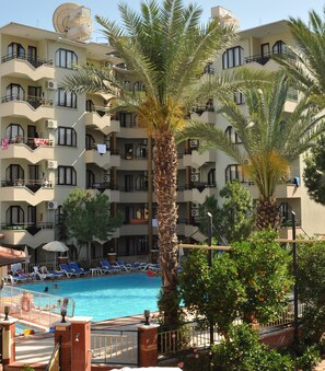 Front of property - Orient Suite Hotel (Alanya)