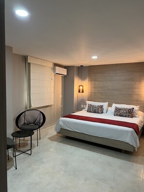 Minibar, in-room safe, desk, soundproofing - Hotel Buena Vista Express (Bucaramanga)