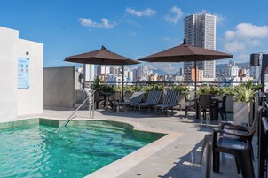 Outdoor pool, sun loungers