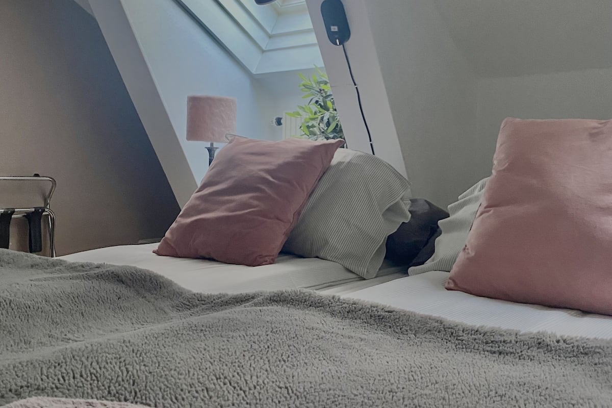 Comfort dubbelrum - delat badrum | Mörkläggningsgardiner, strykjärn/strykbräda och gratis wi-fi