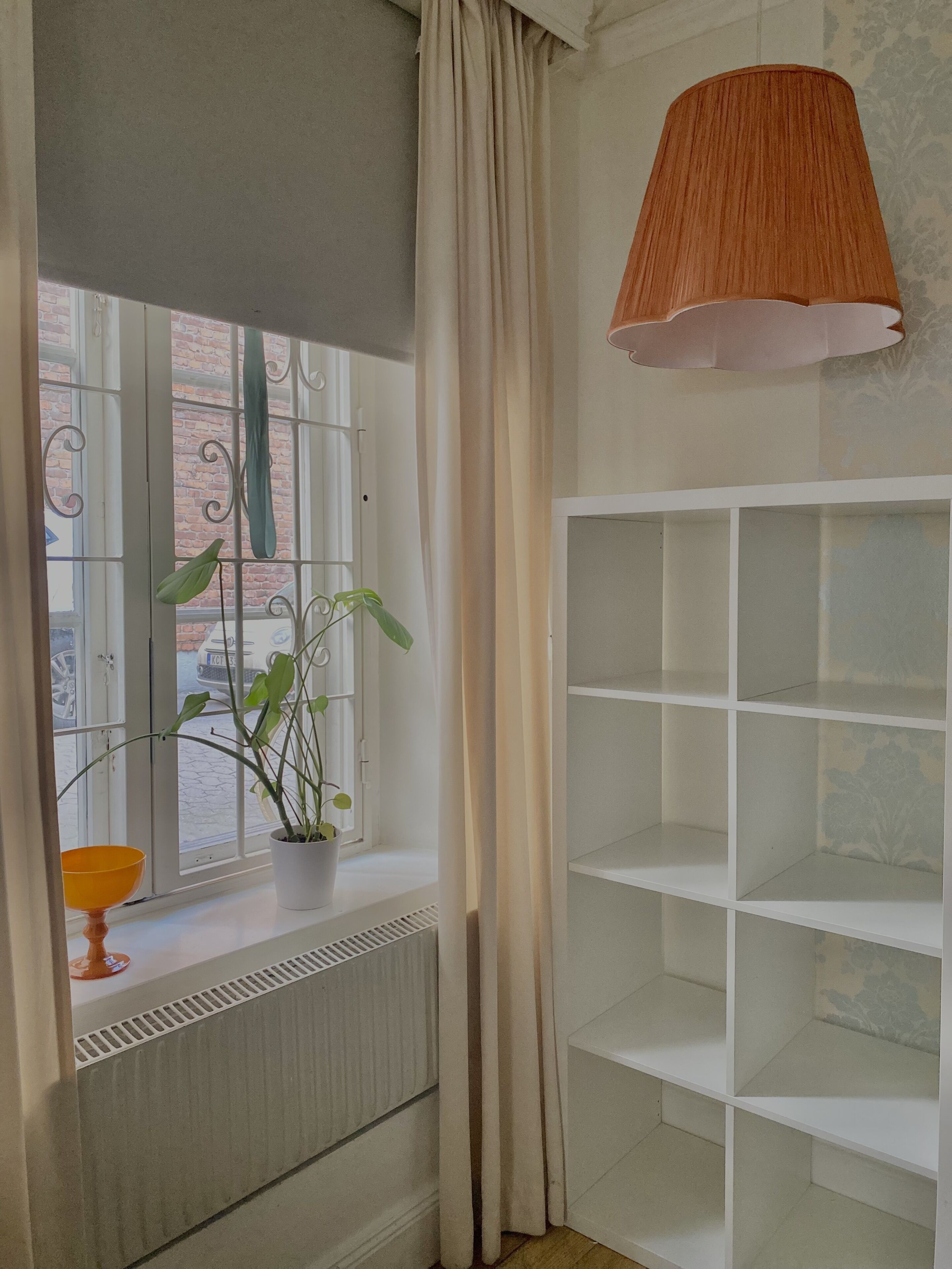 Cortinas blackout, tabla de planchar con plancha y wifi gratis 