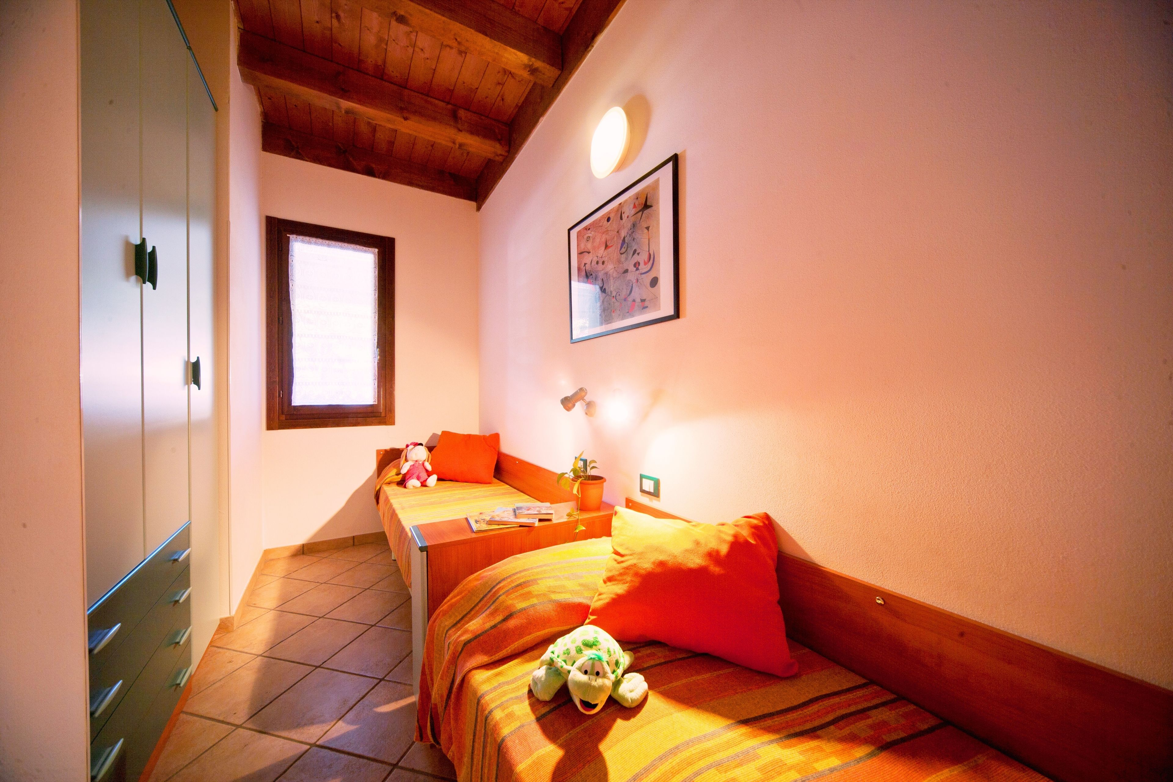 舒适公寓, 2 间卧室, 阳 台 | 高档床上用品、客房内保险箱、特色家居、办公桌