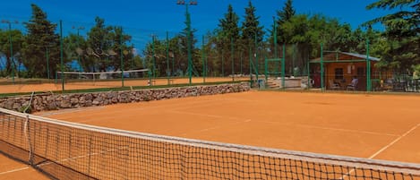 Tennisbane
