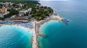 On the beach - Hotel Slaven (Crikvenica)