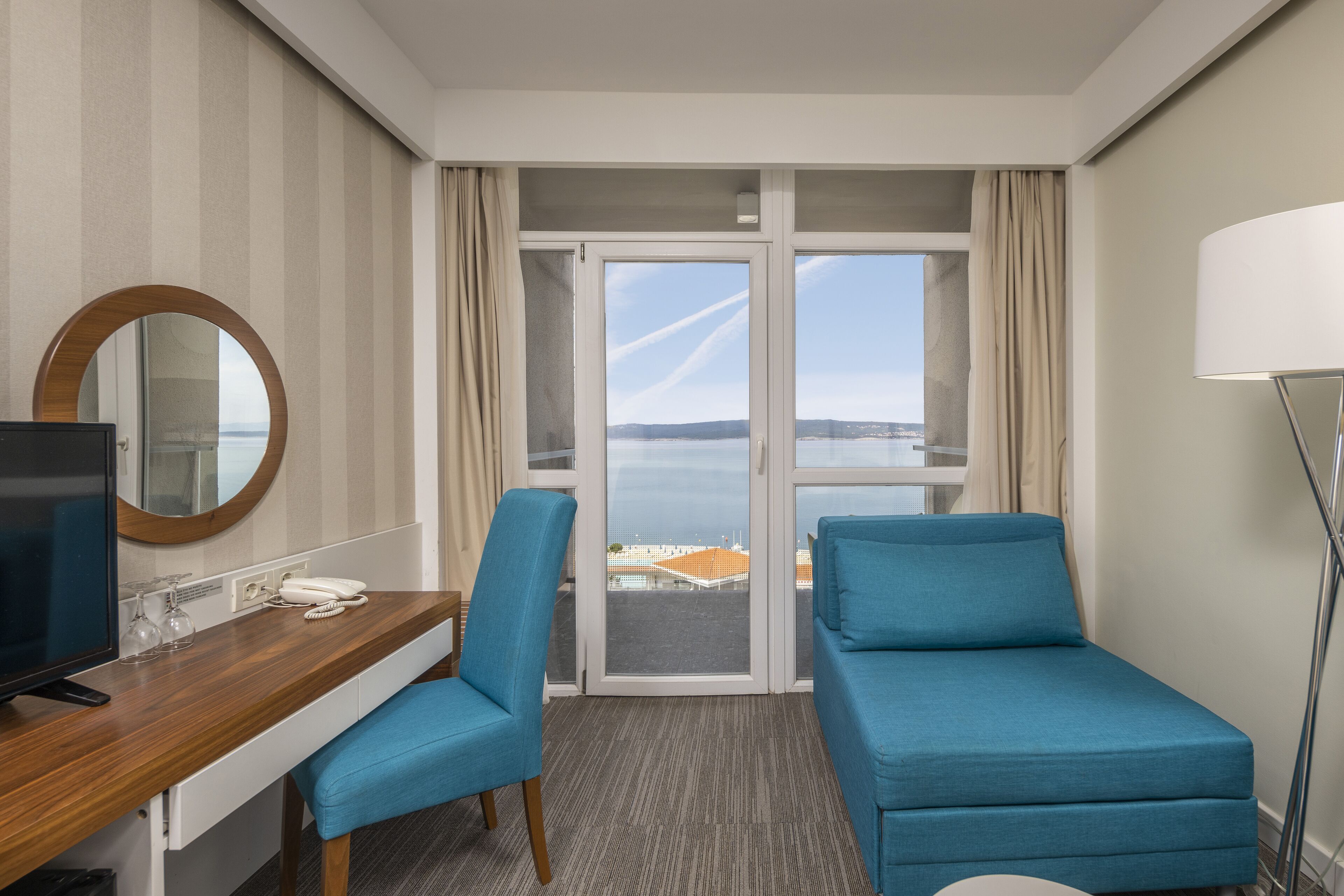 superior twin room, sea view, balcony | minibar, in-room safe, desk, laptop workspace