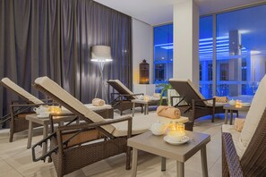 Kroppsbehandlinger, massasje med varme steiner og dypvevsmassasje