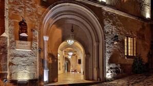 Unclassified image, 3 of 141, button - Hu Of Cappadocia Hotel (Nevşehir)