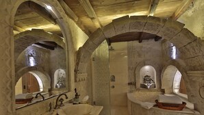 Unclassified image, 5 of 141, button - Hu Of Cappadocia Hotel (Nevşehir)