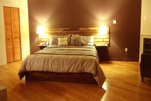 Rollaway beds, free WiFi, bed sheets - Hotel Alila (Morin Heights)