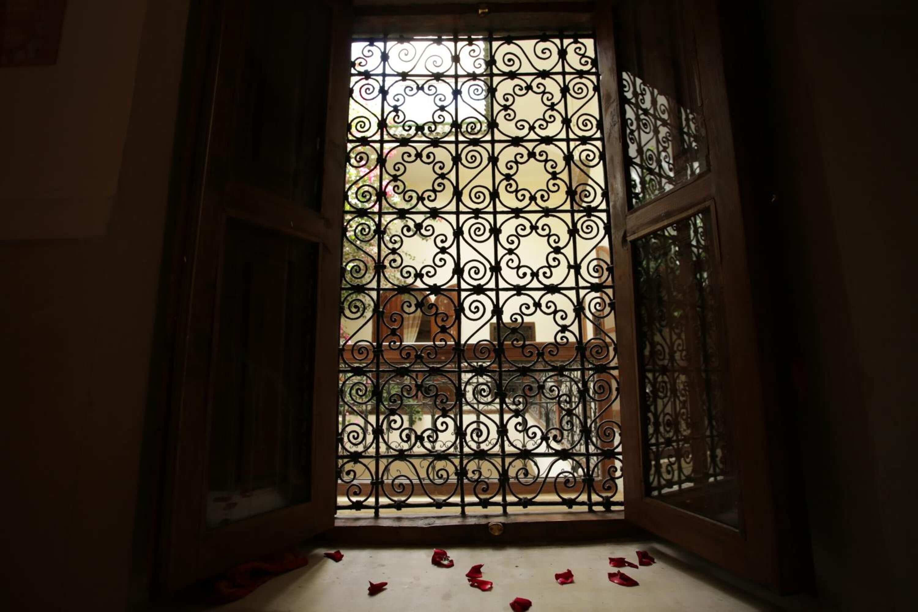 Foto - Riad white flowers