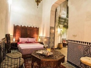 Deluxe Triple Room, Private Bathroom (Fassi Room) - Riad Sunrise (Fes)