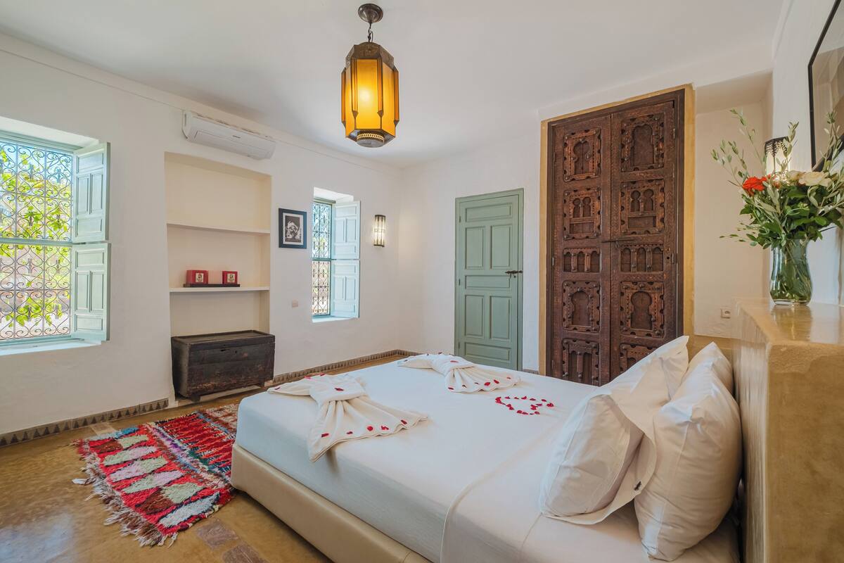 Family Suite Mille Et Une Nuit | 埃及棉床单、高档床上用品、迷你吧、隔音