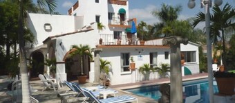 Hotel Bajo el Volcan