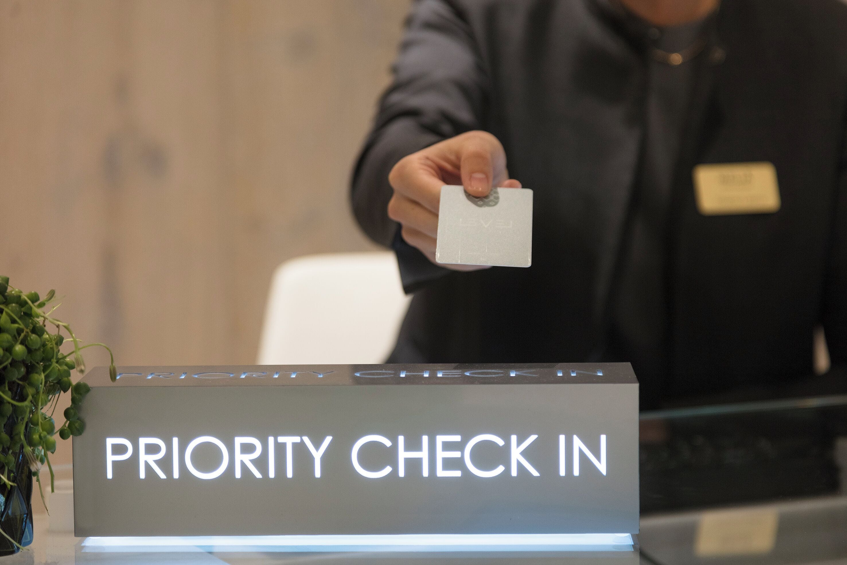 Check-in/check-out kiosk