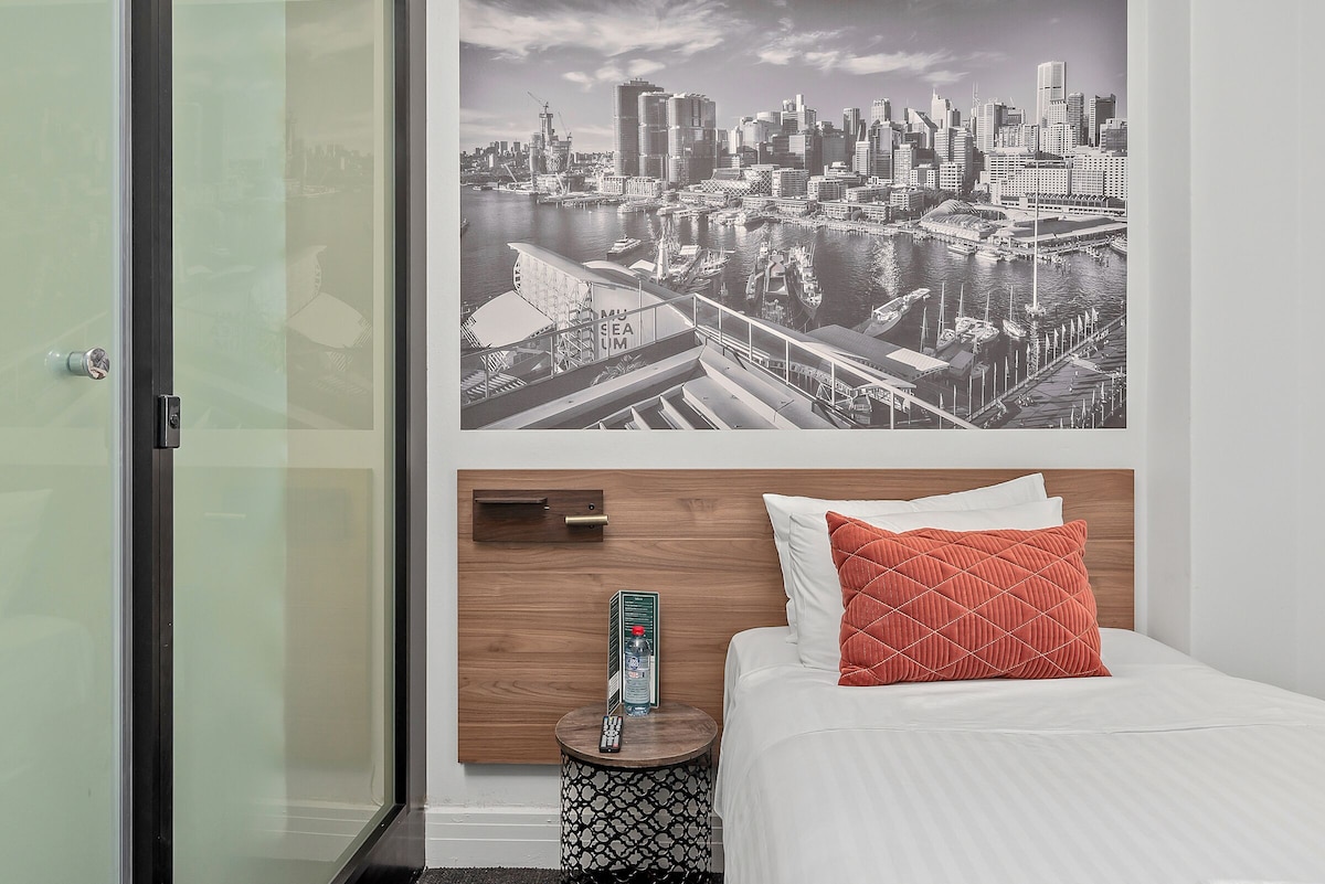 Criterion Hotel Sydney