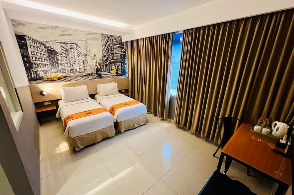 Avira Hotel Makassar
