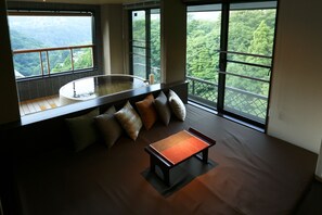 Suite Premium, no fumadores | 1 dormitorio, edredones de plumas, caja fuerte y escritorio