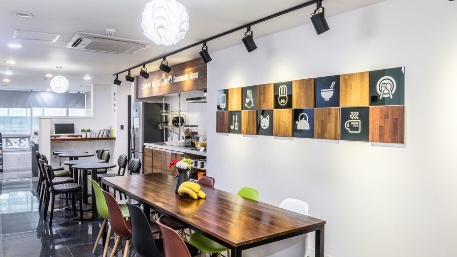 Ekonomy Haeundae Guesthouse