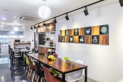 Ekonomy Haeundae Guesthouse