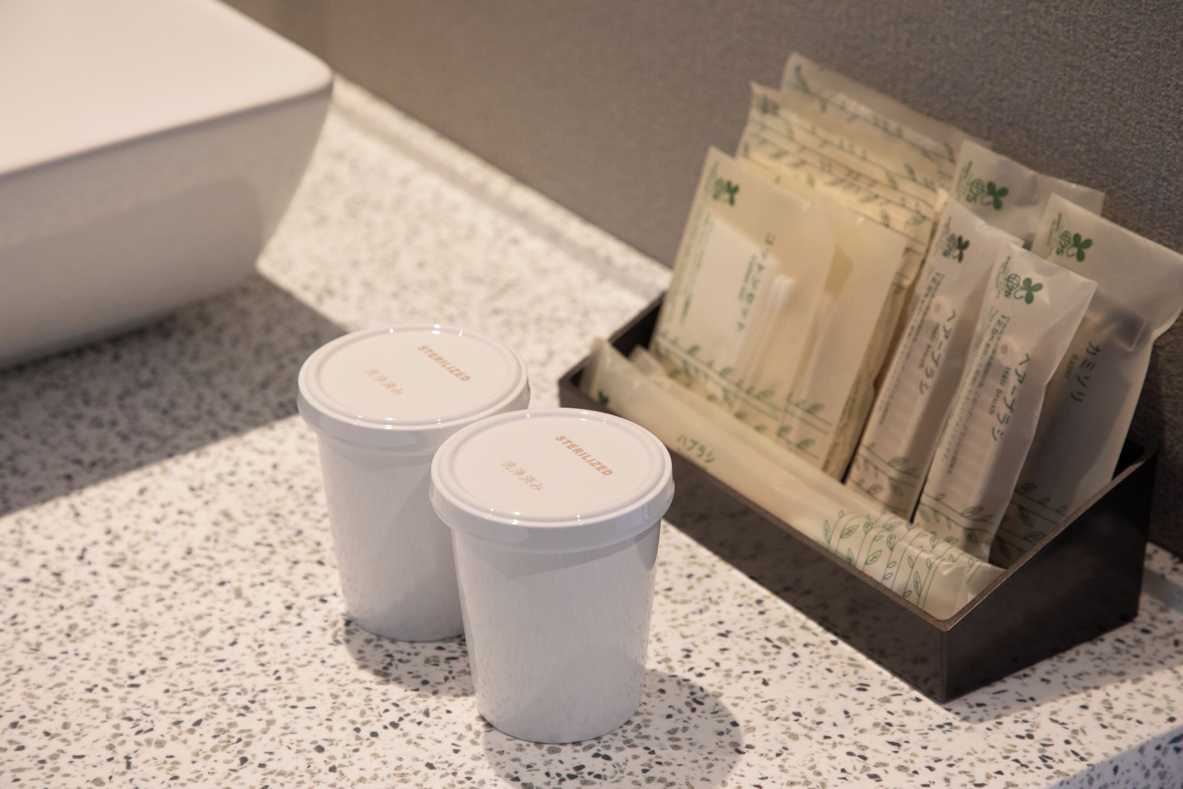 combined shower/bathtub, free toiletries, hair dryer, slippers