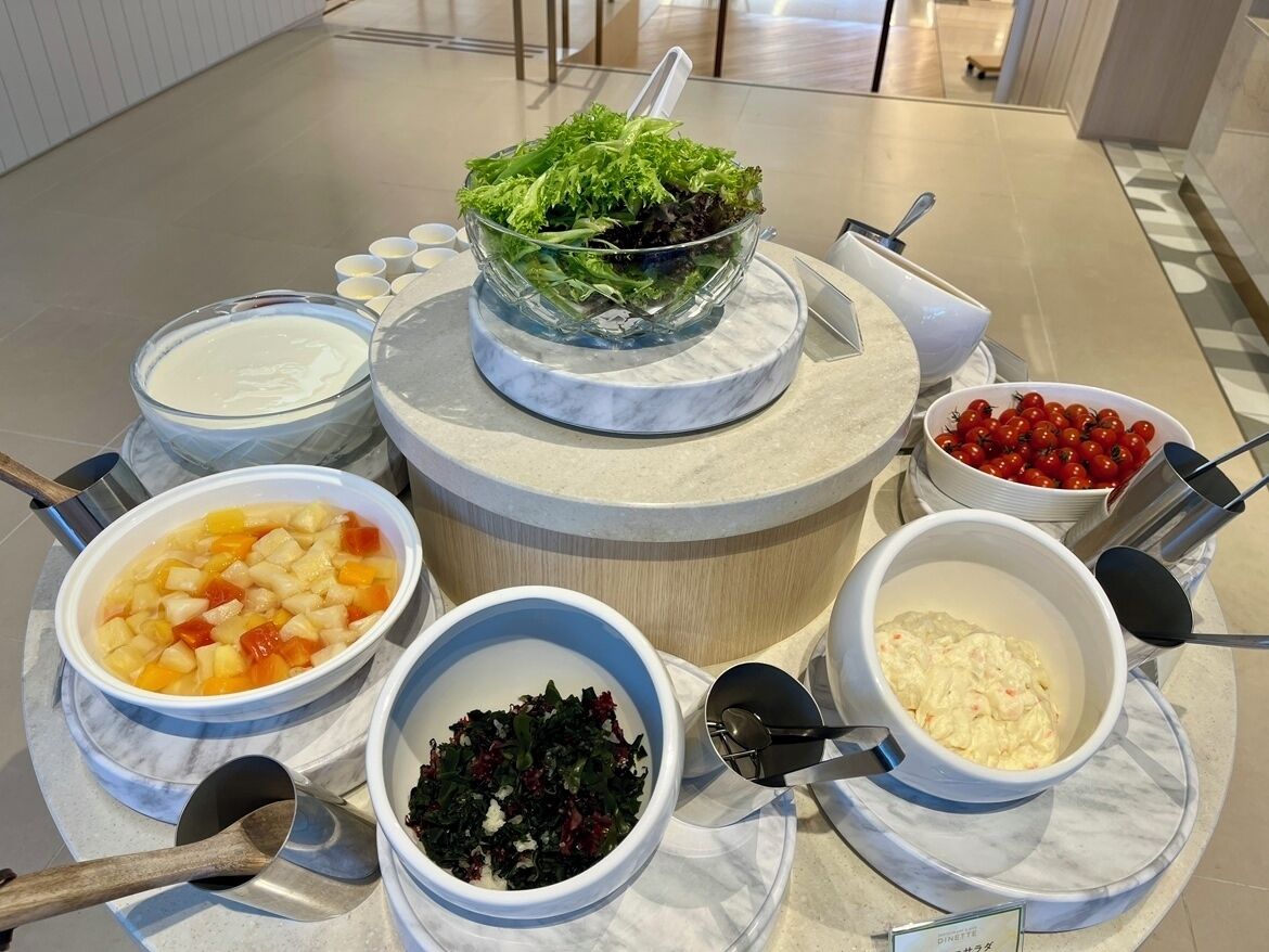 朝食ビュッフェ