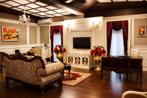 Garden Villa with Bathtub | Premium bedding, minibar, in-room safe, individually decorated - The Orchard Resort & Spa Melaka (Alor Gajah)