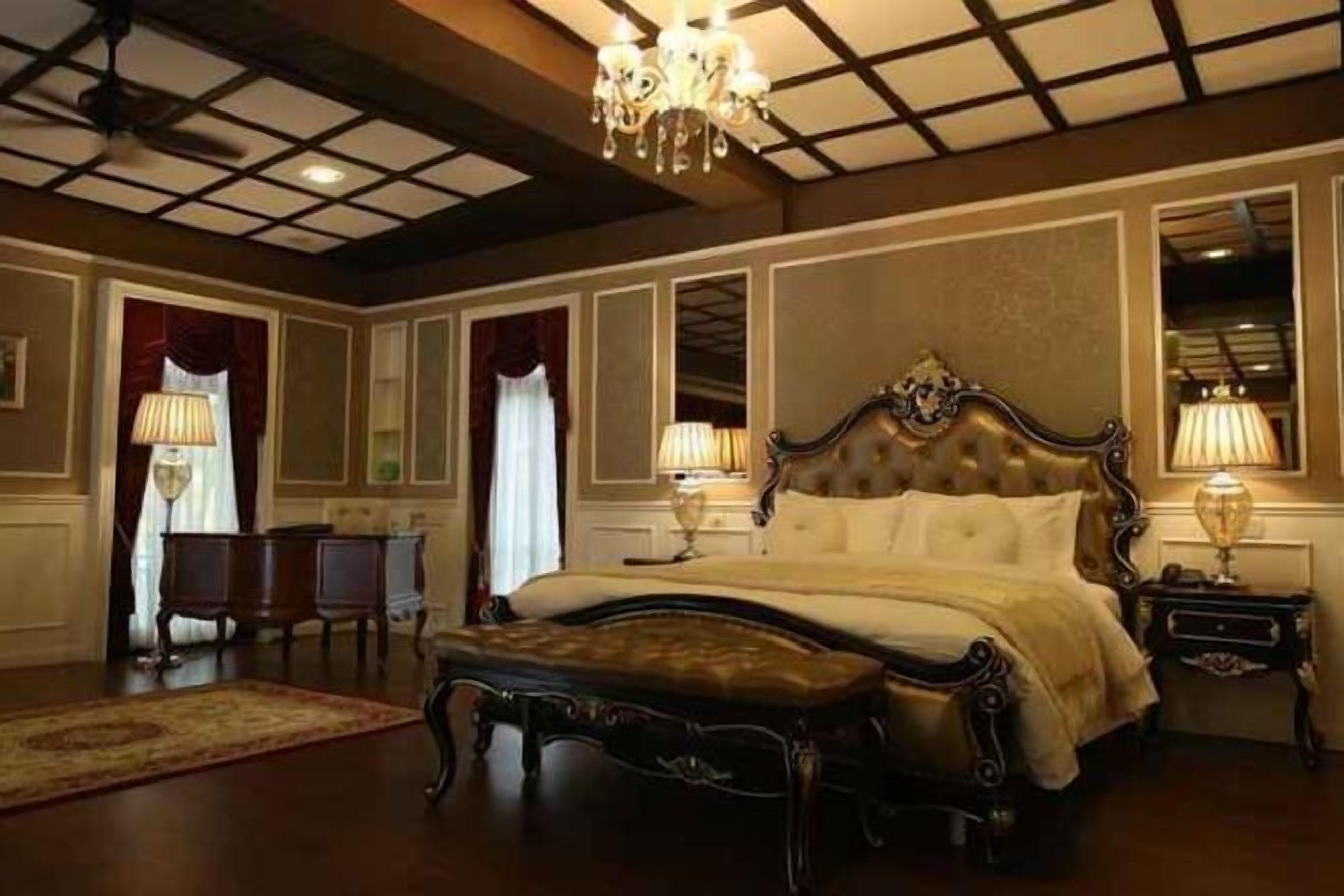 Premium bedding, minibar, in-room safe, individually decorated