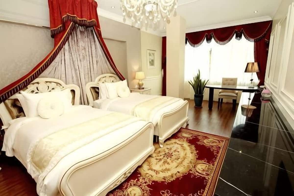 Premium bedding, minibar, in-room safe, individually decorated