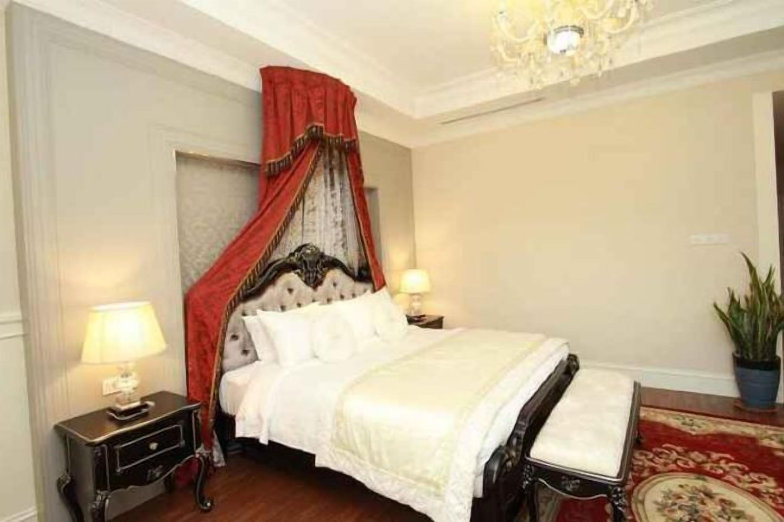 Premium bedding, minibar, in-room safe, individually decorated