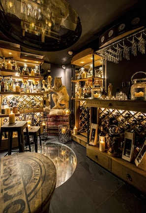 Winery - Kanonicza 22 (Kraków)