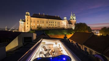 Luxury Apartment (Imperial) | Jetted bathtub