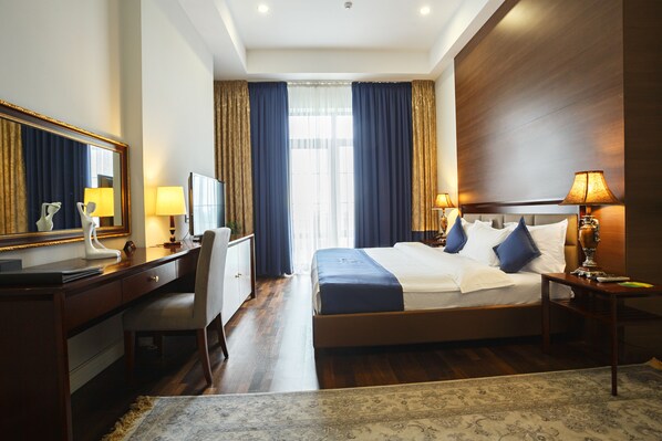 Suite (Consul) | View from room