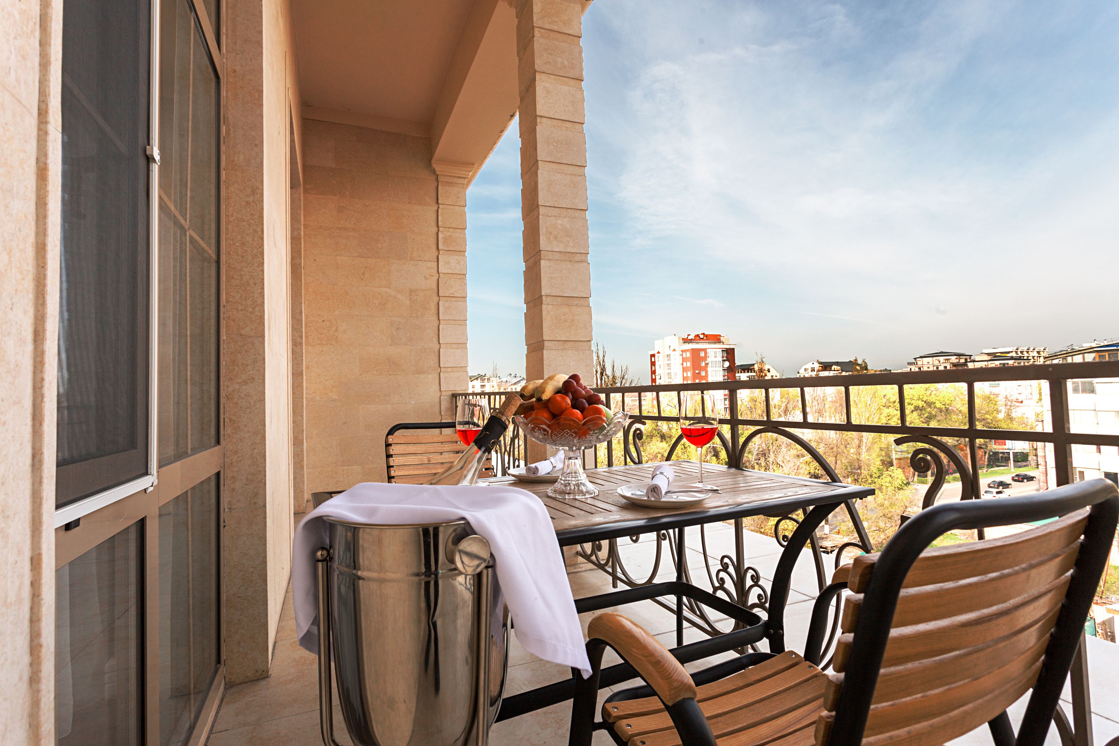 suite (ambassador) | terrace/patio