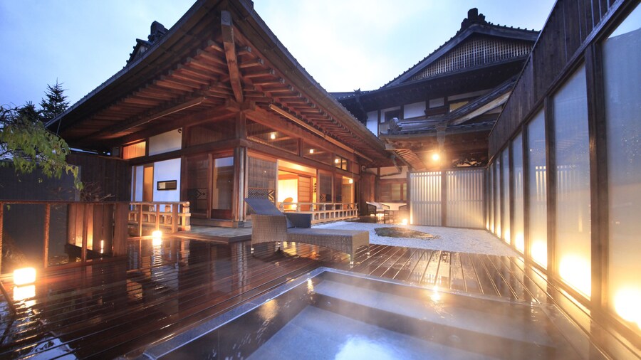 富士河口湖町酒店