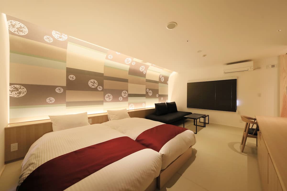Deluxe Japanese Style Twin Room with Open-Air Bath, Non Smoking | 1 bedroom, in-room safe, blackout drapes, free WiFi