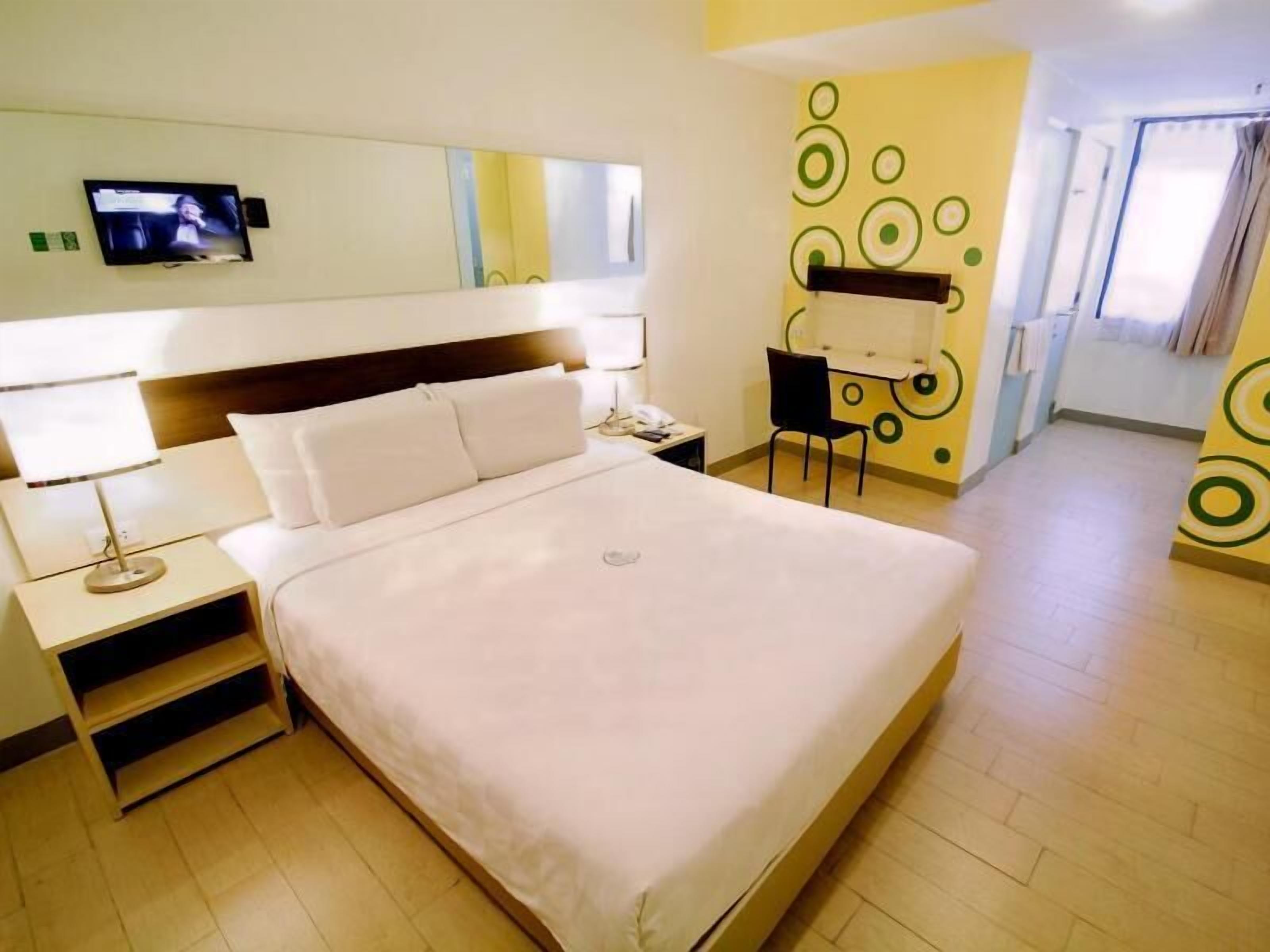Coffres-forts dans les chambres, bureau