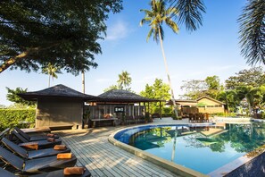 2 outdoor pools, sun loungers - GajaPuri Resort Koh Chang (Ko Chang)