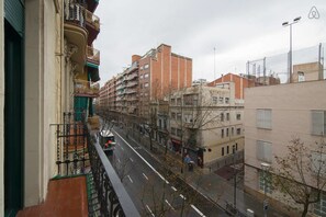 View from room - Mellow Apartments Barcelona (Barcelona)