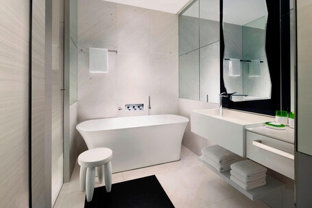 JW Marriott Hotel Singapore South Beach - Image 24