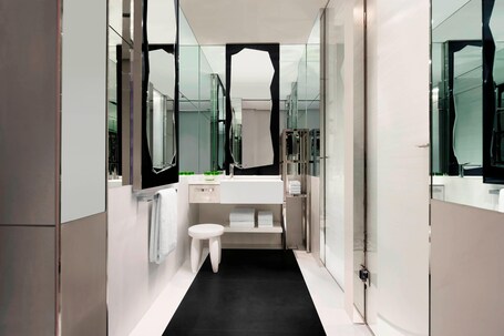 JW Marriott Hotel Singapore South Beach - Image 22