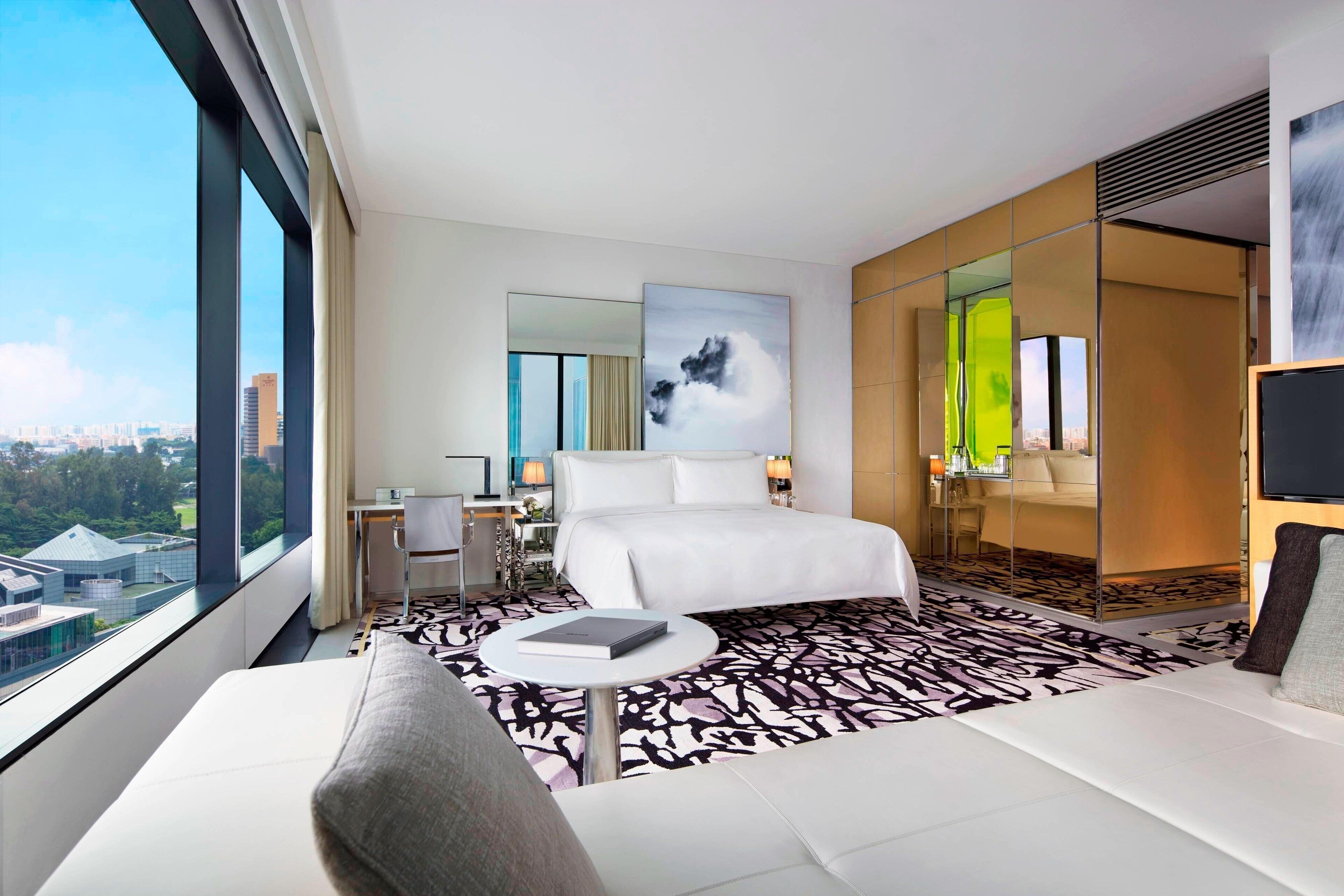 Quarto club, 1 cama King, para não fumantes | Frigobar, cofres nos quartos, escrivaninha