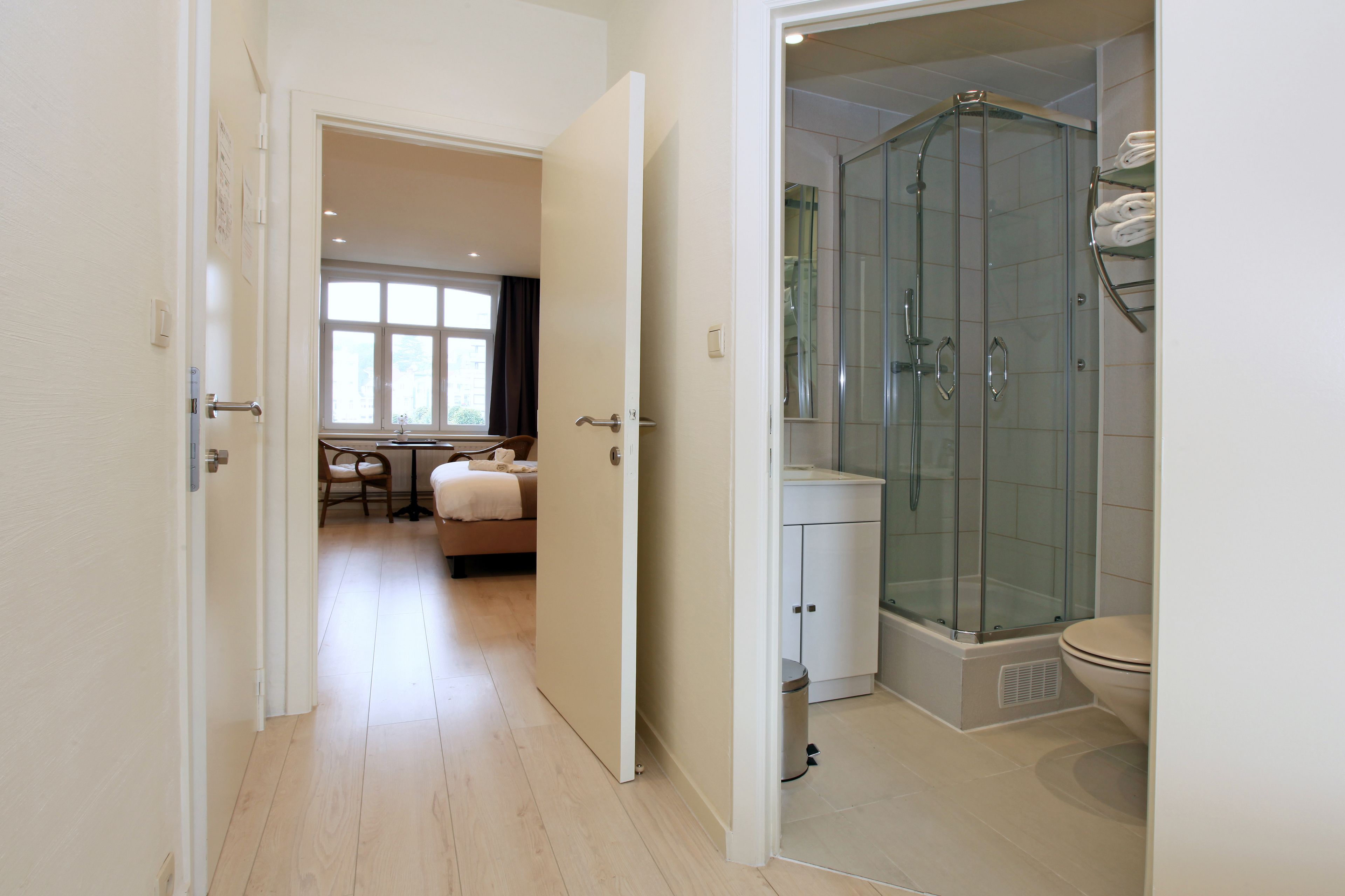 family suite, 2 bedrooms | 1 bedroom, in-room safe, cots/infant beds, free wifi