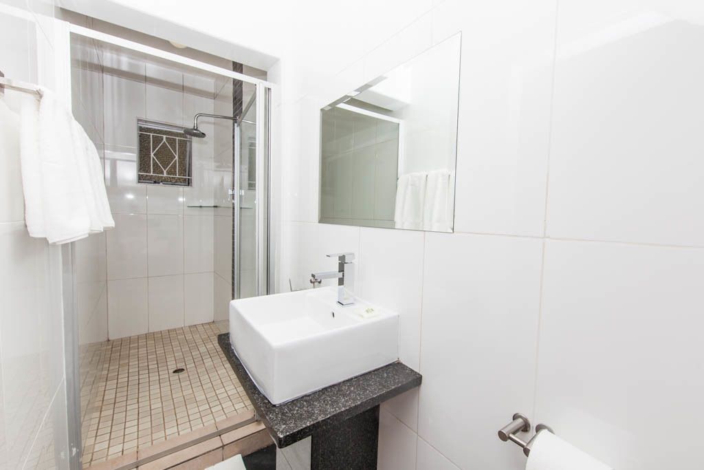 city double room, 1 bedroom | bathroom shower