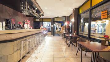 Bar (a l'allotjament)