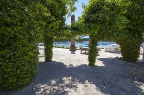 Porch - azuLine Hotel Llevant (Sant Antoni de Portmany)