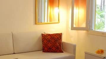 Appartamento, 1 camera da letto | Soggiorno | TV, tavolo da ping pong