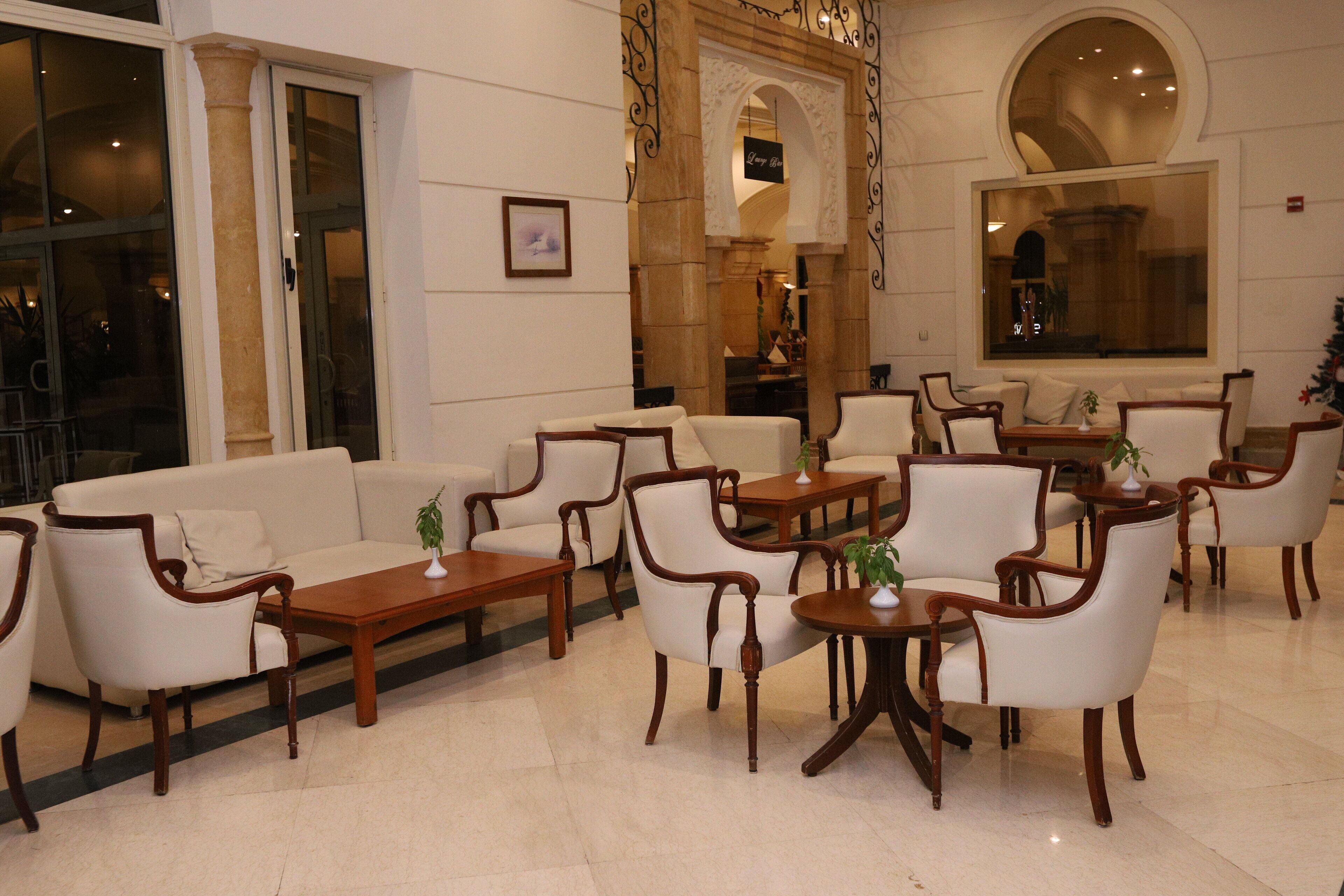 Photo - Continental Plaza Beach Resort